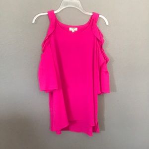 Cold shoulder top